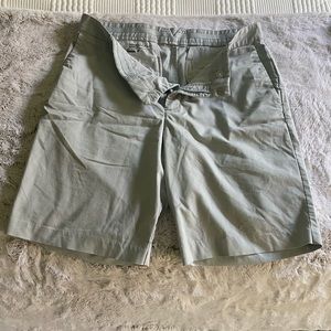 Nike golf shorts